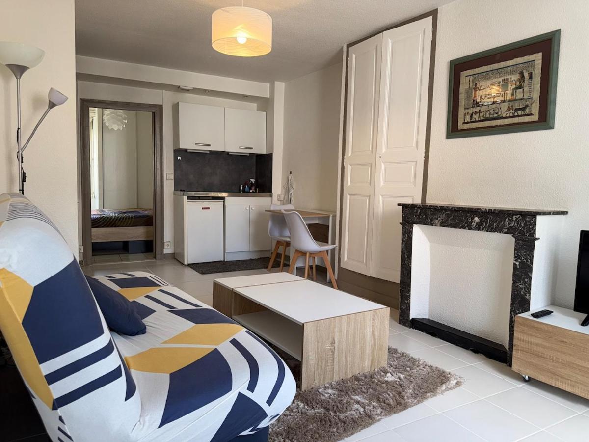 Apartment T2 En Plein Coeur De *